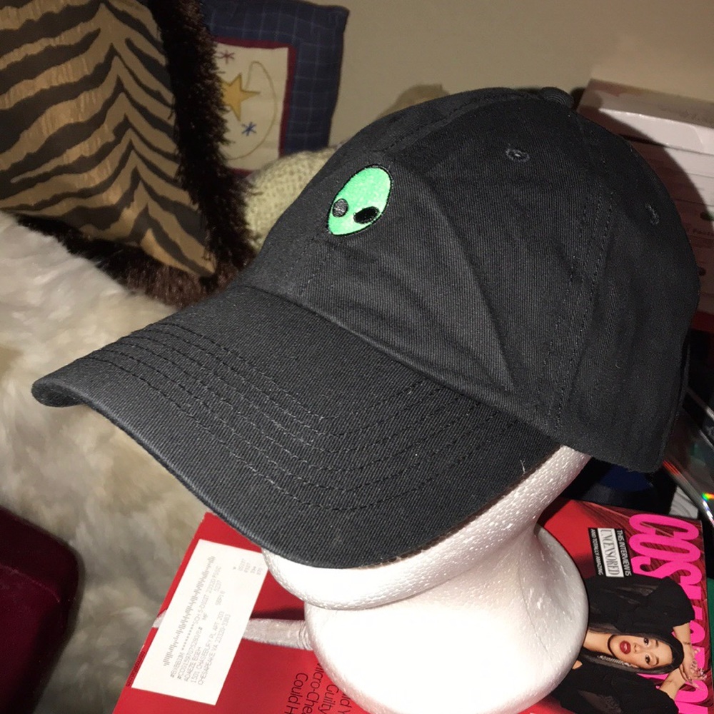 Alien Dad Hat 👽